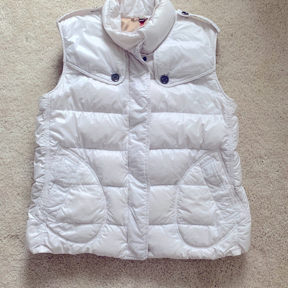 Burberry winter white down vest.  Size Large.